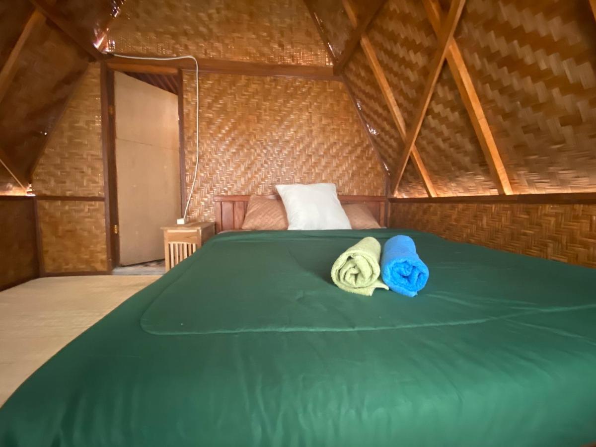 D' Tepi Danau Glamping Luxury tent *