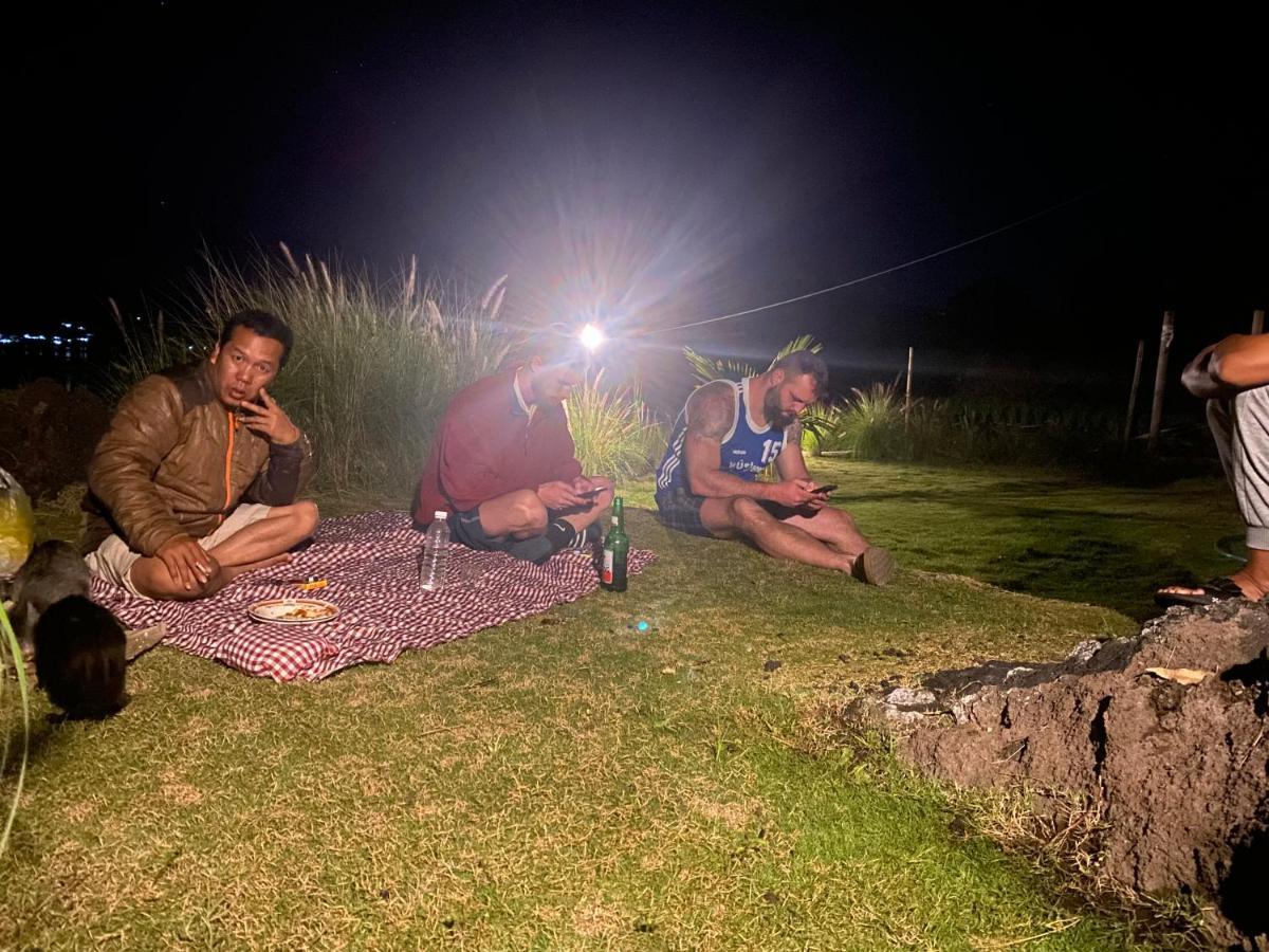 D' Tepi Danau Glamping Luxury tent Kintamani (Bali)