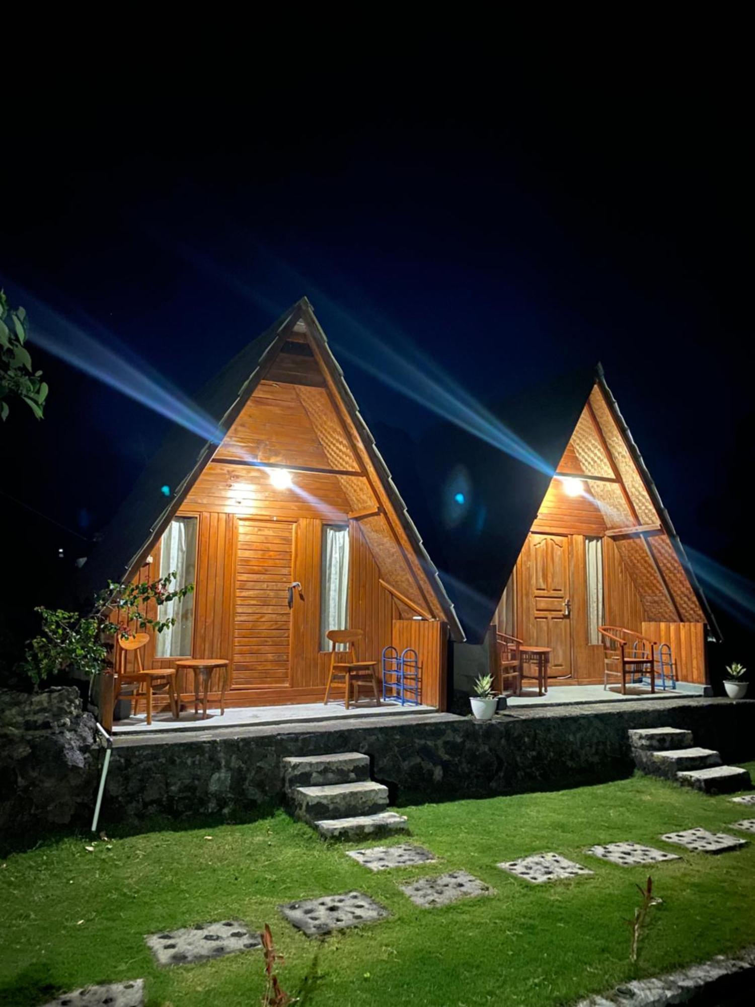 D' Tepi Danau Glamping Luxury tent Kintamani (Bali)
